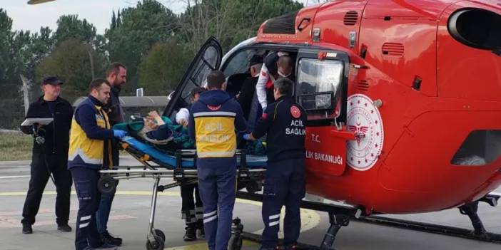 Samsun'da ambulans helikopter yaşlı vatandaşın imdadına yetişti.