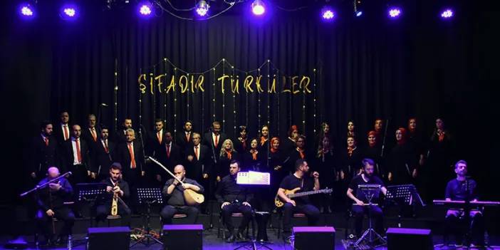 Trabzon'da "Şifadır Türküler" adlı konser verildi