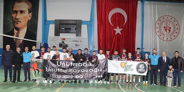 Samsun'da voleybol halk turnuvası sona erdi