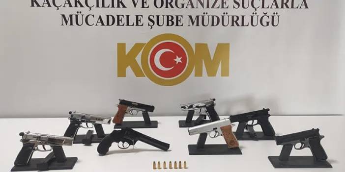 Samsun'da ekiplerden silah kaçakçılığı operasyonu! 5 zanlı yakalandı