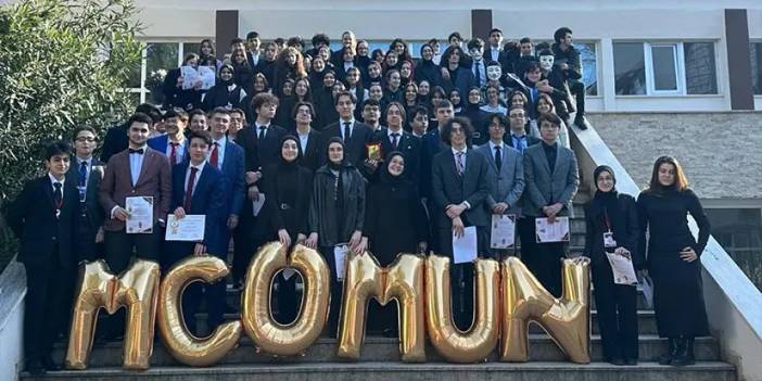Trabzon'da öğrenciler Model BM Konferansında diplomasi yaptı