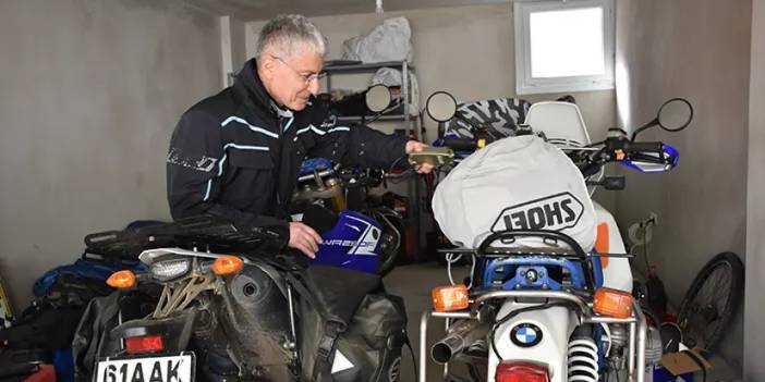 Motosiklet tutkunu KTÜ'lü Profesör 20'den fazla ülke gezdi