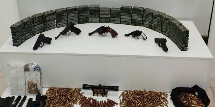 Samsun'da silah kaçakçılığı operasyonu! 5 kişi yakalandı