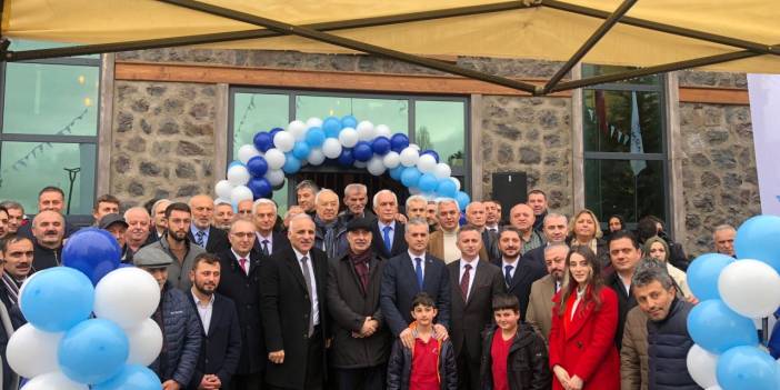Trabzon Yomra Vakfı hizmet için kapılarını açtı!