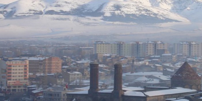 Erzurum'da "sahte vali" alarmı!