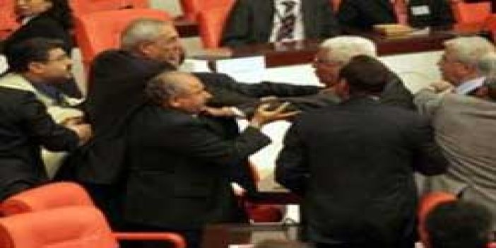 Meclis'te Sayın "Öcalan" kavgası
