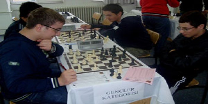 Trabzon'da satranç turnuvası