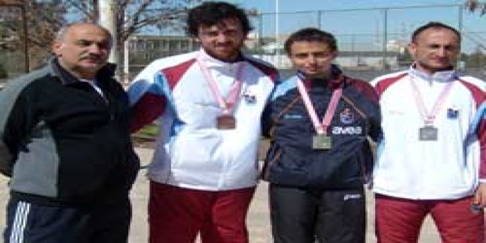 Atletik Trabzonsporlular'da başarı