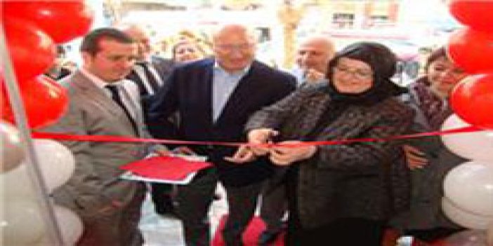 İlknur Hanım İstanbul'da açıldı