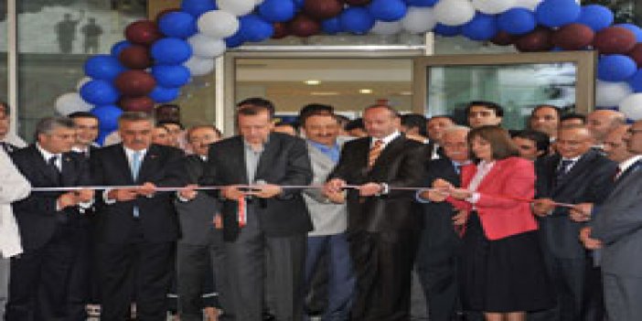 Trabzon Belediyesi açıldı