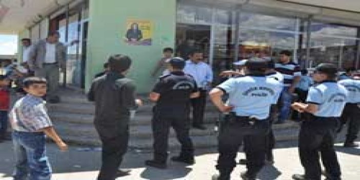 Siirt'te gözaltı sayısı 15'e ulaştı
