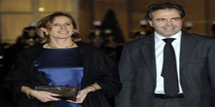 Fransız bakanın eşi intihar etti