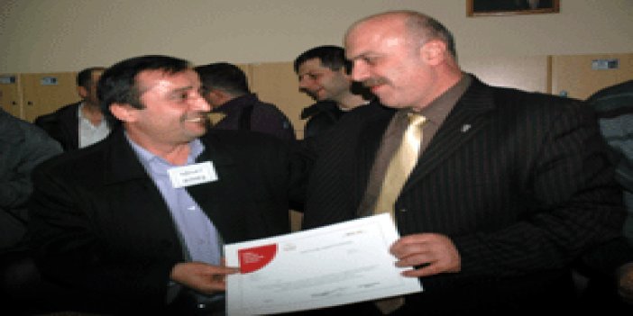 Trabzon'da babalar sertifika aldı
