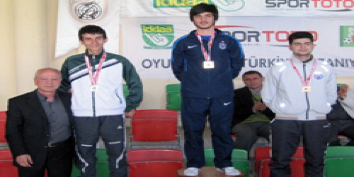 Trabzonlu ateş etti altını hak etti
