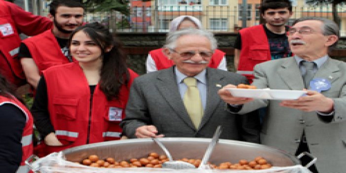Kızılay Trabzon'un tatlı kampanyası