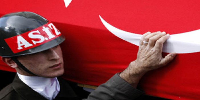 Türkiye Şehidine ağlıyor!