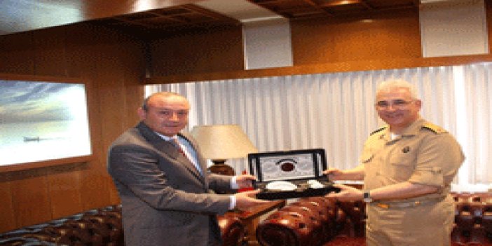 Trabzon valisi Tümamirali ağırladı