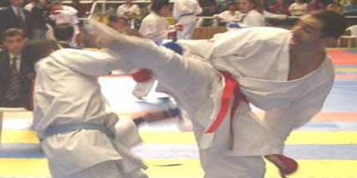 Trabzon'da karatecilerin başarısı