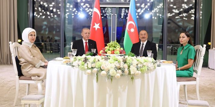 Cumhurbaşkanı Erdoğan Azerbaycan'da konuştu "Başkonsolosluğu açmaya hazırız"