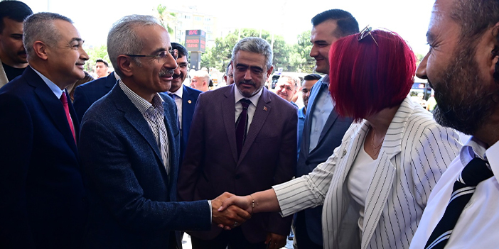Bakan Uraloğlu, Aydın AK Parti ve MHP İl Başkanlığını ziyaret etti