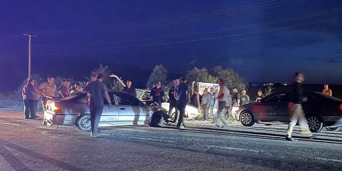 Samsun'da iki otomobil çarpıştı! 6 kişi yaralandı