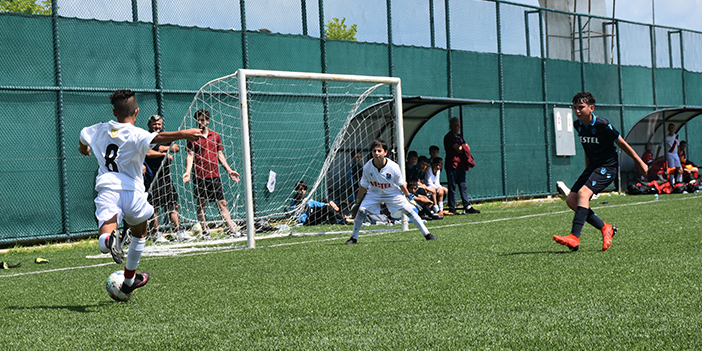 Trabzonspor Futbol Okulları Yaz Kampı 2'nci etabı başlıyor