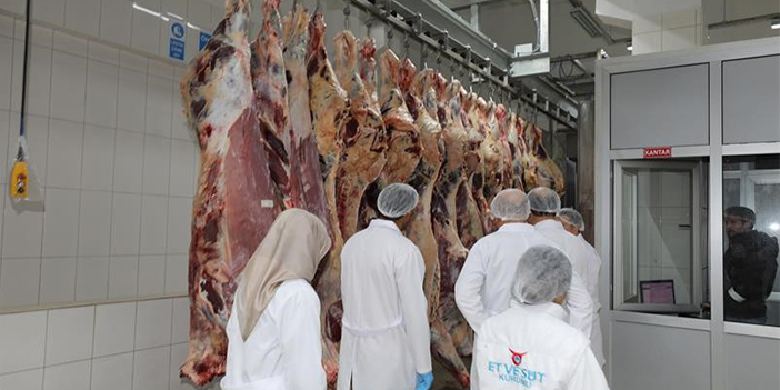 Nisan ayında açılışı yapılmıştı! Trabzon'daki Et Kombinası tonlarca ürünü tüketiciyle buluşturdu