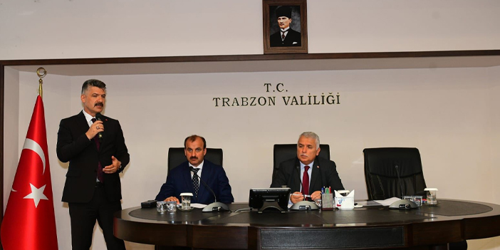 Trabzon'da eğitim öğretim yılı okul güvenliği toplantısı yapıldı 