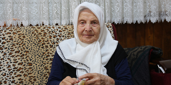 Rizeli kadın 112 yıllık hayatı boyunca ilk kez hastaneye gitti 