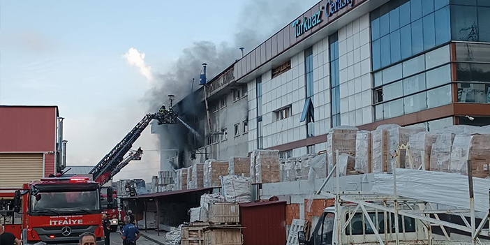 Samsun’da seramik ürünleri fabrikasında yangın