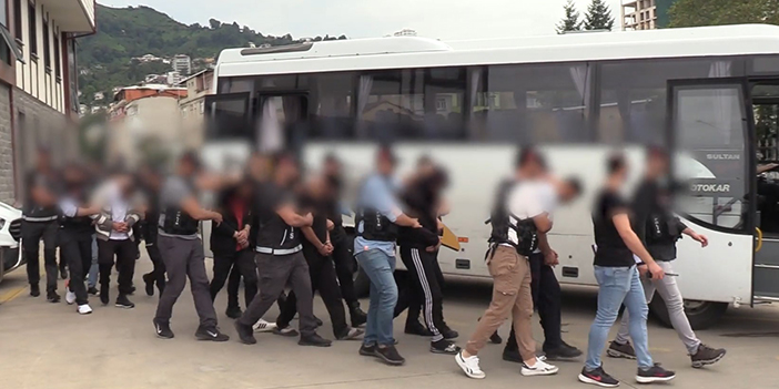 Rize’de gerçekleştirilen uyuşturucu operasyonunda yakalanan 24 kişiden 8’i tutuklandı.