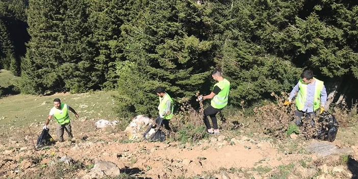 Giresun'da yaylacıların bıraktığı çöpler temizleniyor