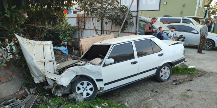 Samsun'da trafik kazası! Park halindeki araçlara çarptı
