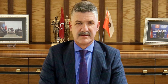 Trabzon Emniyet Müdürü Esertürk'ten ışık ihlali yapan polis ekibi için talimat! "Yazın cezayı"