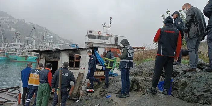 Samsun'da balıkçı barınağında yangın! Bir kişi ağır yaralandı