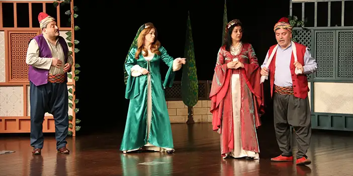 Akçaabat'ta 'Ayyar Hamza' oyunu sahnelendi