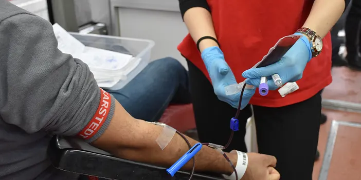 Trabzon'da polisler kan bağışında bulundu