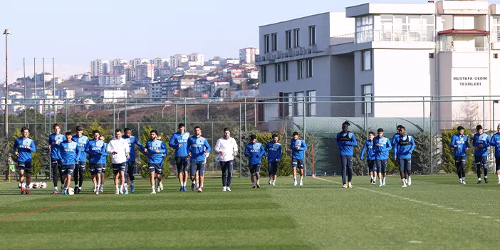 Trabzonspor Fenerbahçe maçı hazırlıklarını sürdürüyor!