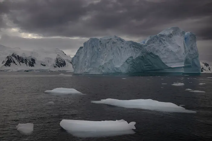 antarktikada-buzullarin-sirlarini-cozme-yolculugu-gelecegi-aydinlatan-8-ulusal-bilim-seferi.webp