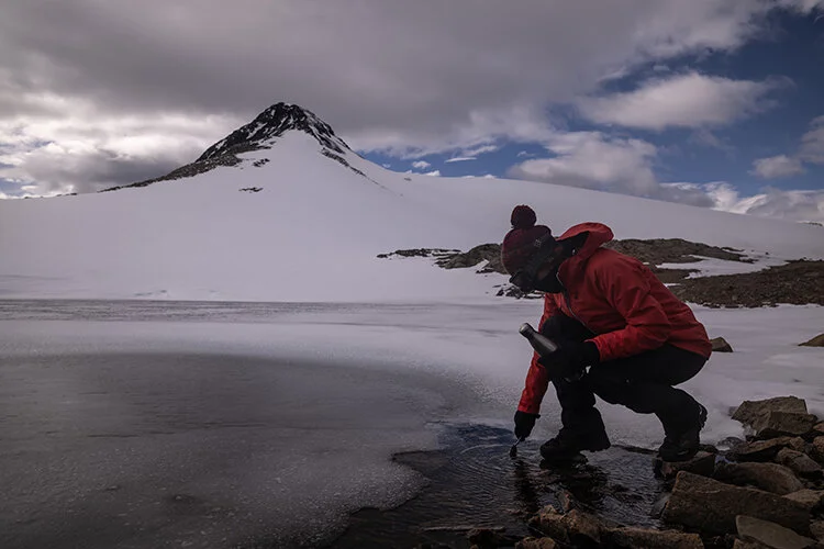 turkiyenin-antarktikadaki-cevresel-arastirmalari-kutuplarda-bir-bilim-yolculugu.webp