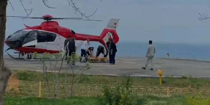 Trabzon’da ambulans helikopter 66 yaşındaki hasta için havalandı 