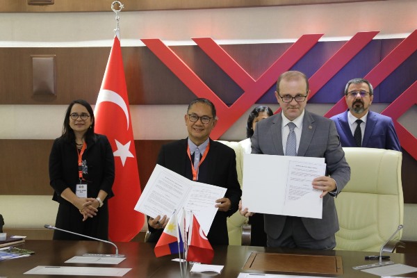 KTÜ, Filipinler’den 7 Üniversite ile Protokol İmzaladı