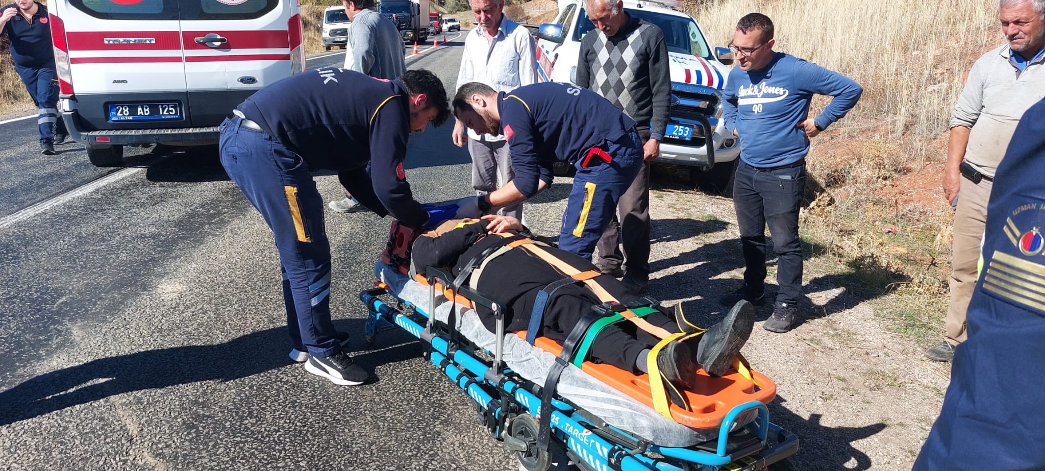 Giresun'da kaza: 5 kişi yaralanarak hastaneye kaldırıldı