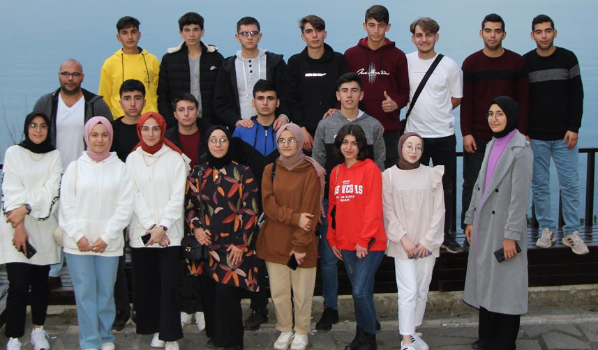 Çamoluklu öğrenciler Avrasya Üniversitesine misafir oldu