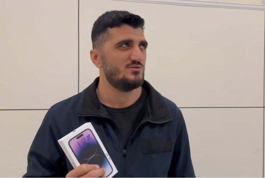 Türkiye-Gürcistan arasında Iphone turizmi! Sarp Sınır Kapısı'na akın ettiler