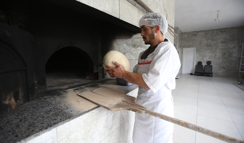 Araköy ekmeği bu köyün geçim kaynağı