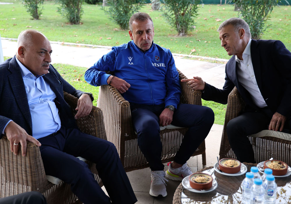 TFF Başkanı Büyükekşi'den Trabzonspor tesislerine ziyaret