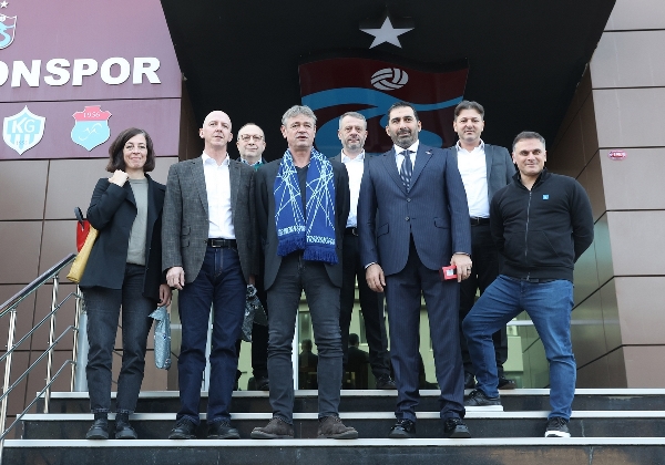 İsviçre Büyükelçisi Jean Daniel Ruch'tan Trabzonspor’a ziyaret