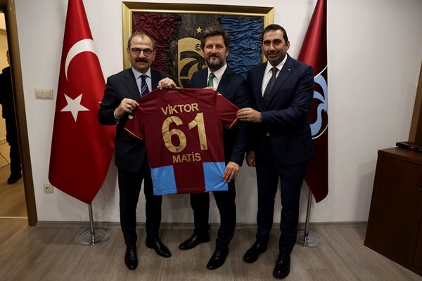 Macaristan Büyükelçisi Matis'ten Trabzonspor'a ziyaret