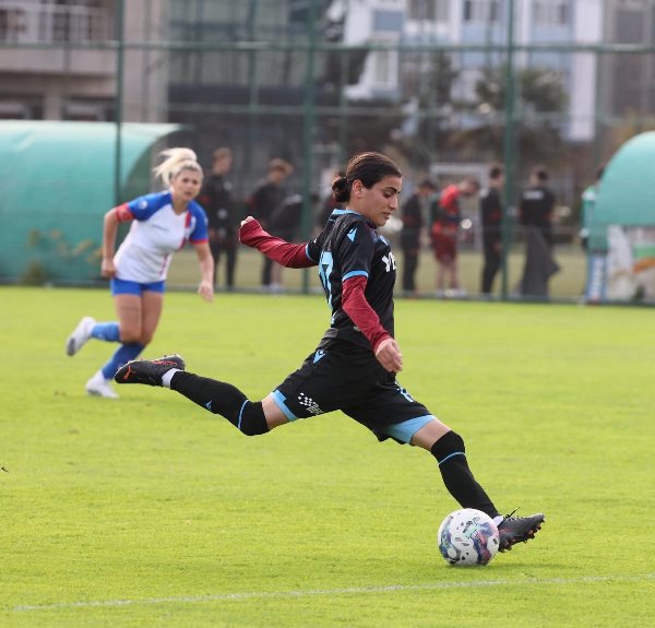Trabzonspor kadın takımı kazandı